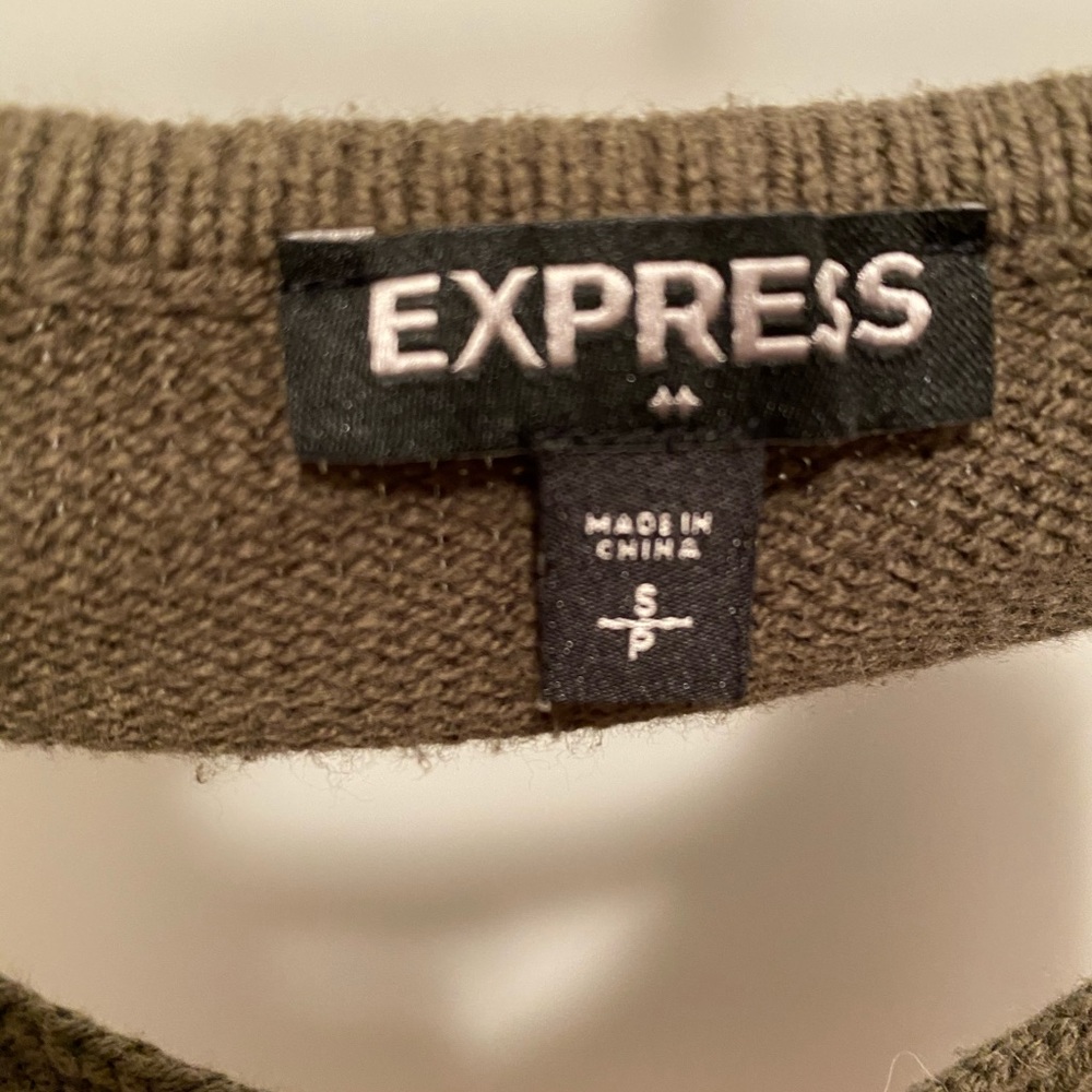 Sweater - Picture 3 of 3
